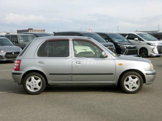 Nissan March 2001 thumbnail 4