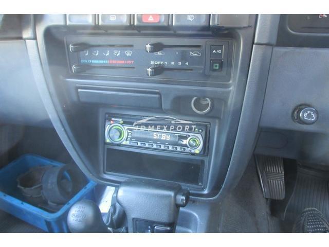 Nissan Datsun Pickup 1995 thumbnail 7