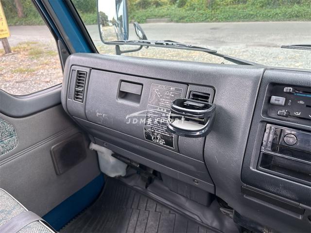 Mazda Titan 1997 thumbnail 32