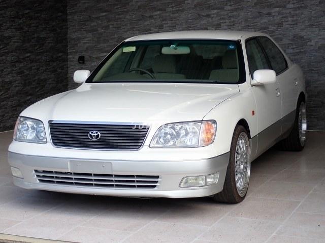 1999 Toyota Celsior 2WD GF-UCF21