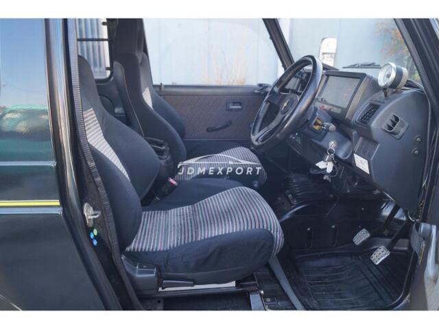 Suzuki Jimny 1992 thumbnail 5