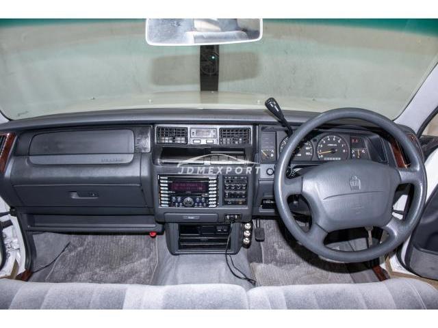 Toyota Crown Station Wagon 1998 thumbnail 3