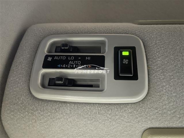 Toyota Land Cruiser Wagon 1996 thumbnail 5