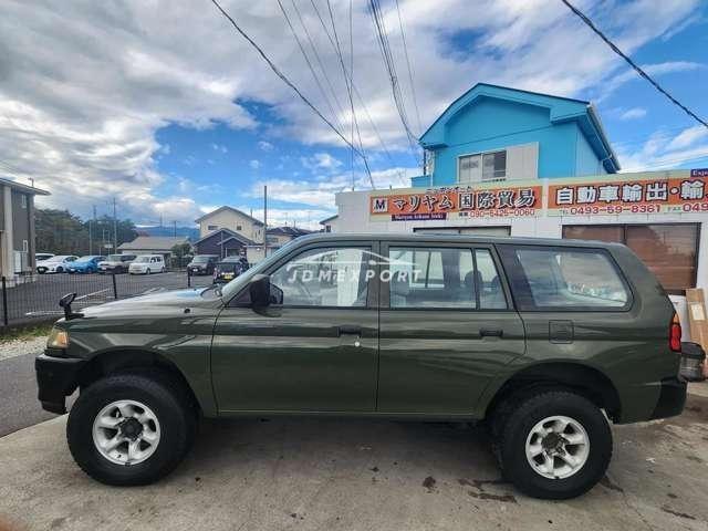 Mitsubishi challenger 1997 thumbnail 5