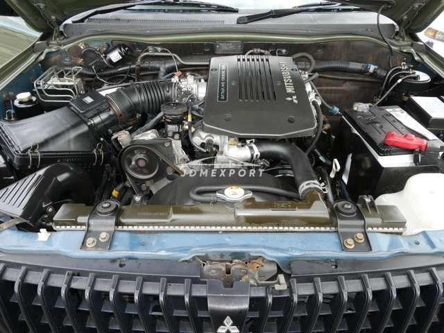 Mitsubishi challenger 1997 thumbnail 9