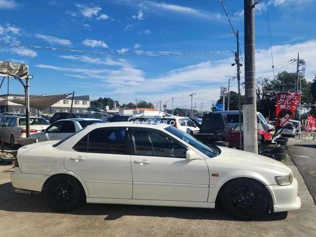 Honda Accord 1999 thumbnail 4