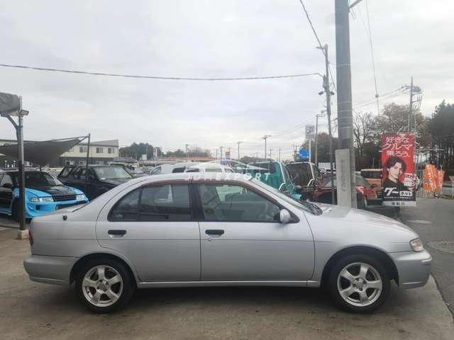 Nissan Pulsar 1999 thumbnail 4