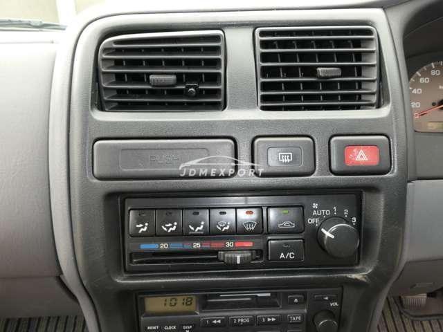 Nissan Pulsar 1999 thumbnail 9