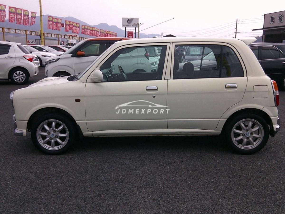 Daihatsu Mira Gino 2000 thumbnail 8