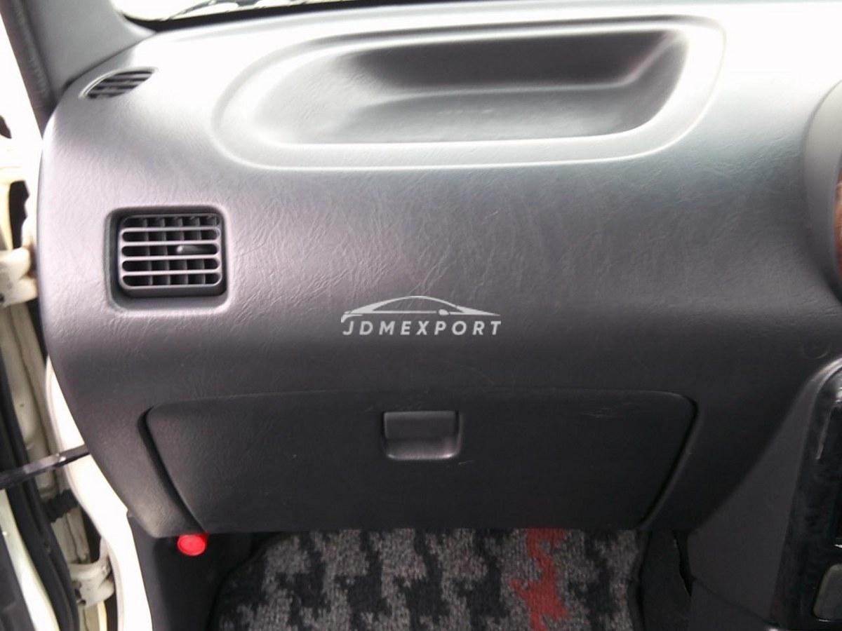 Daihatsu Mira Gino 2000 thumbnail 35