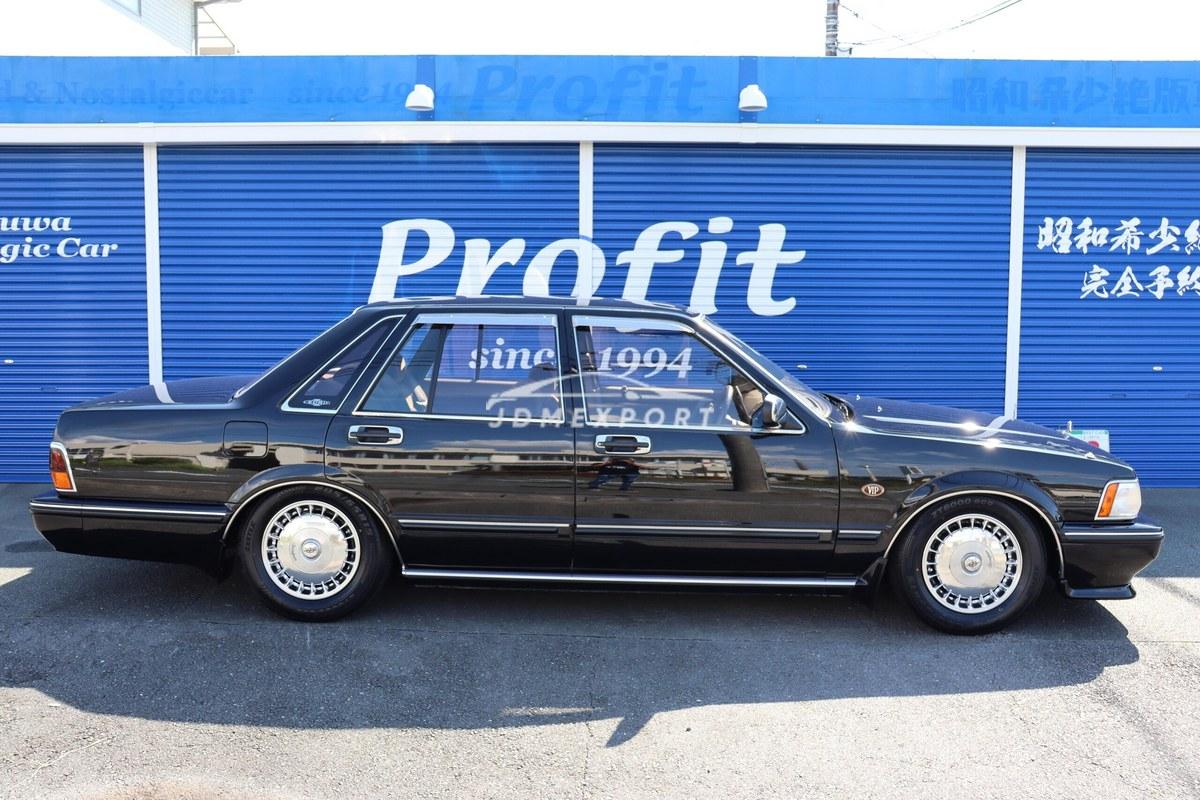 Nissan Cedric Sedan 1990 thumbnail 7