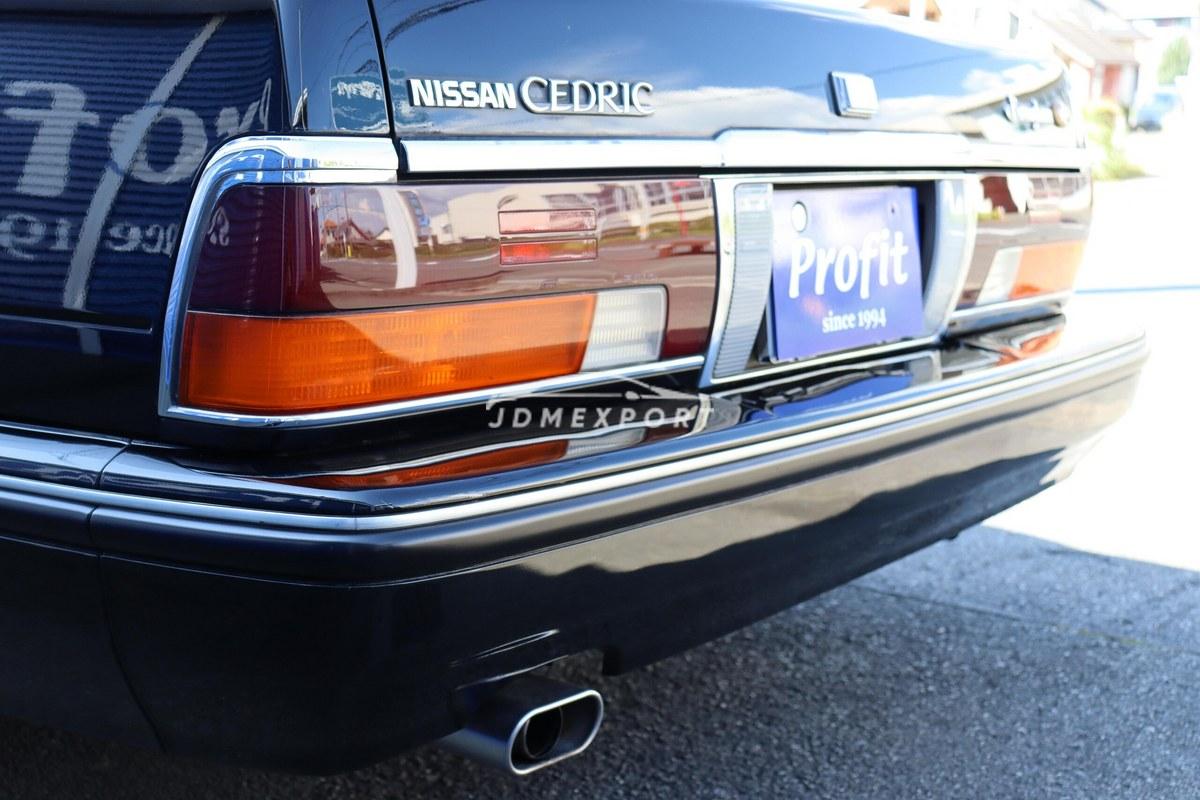 Nissan Cedric Sedan 1990 thumbnail 32