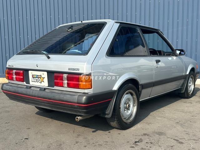 Mazda Familia 1983 thumbnail 10