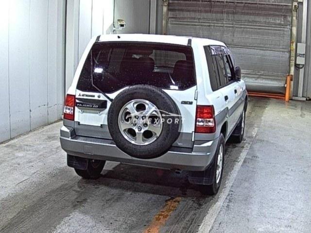 Mitsubishi Pajero iO 1999 thumbnail 6