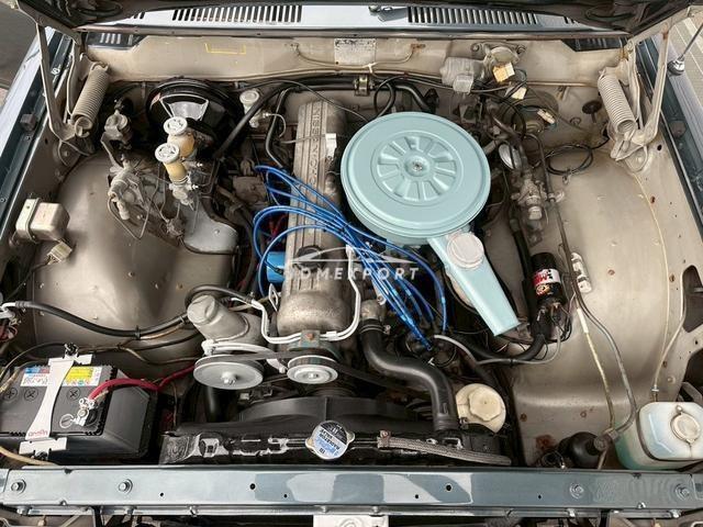 Nissan Gloria Van 1973 thumbnail 14