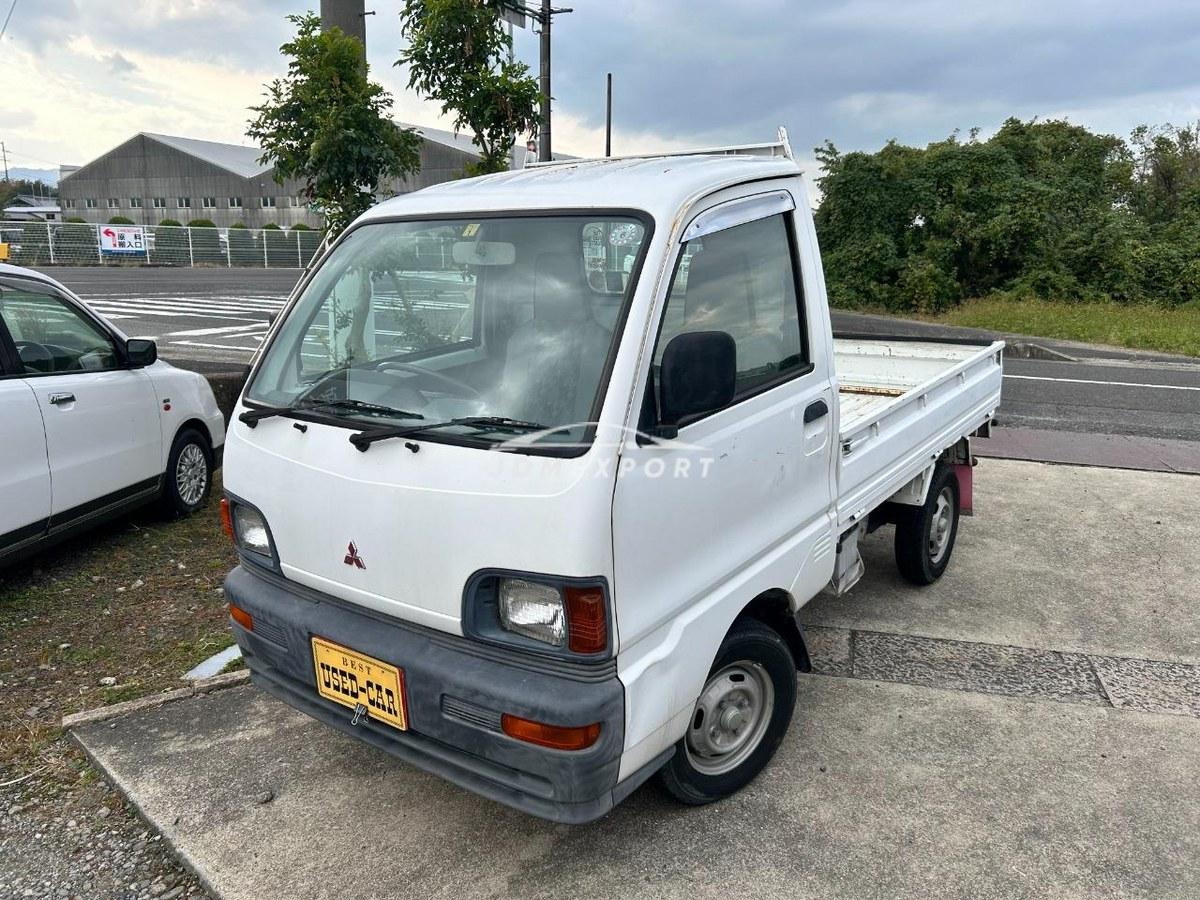 Mitsubishi Minicab Truck 1998