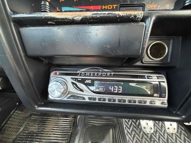 Suzuki Jimny 1991 thumbnail 18