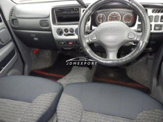 Daihatsu Atrai Wagon 2002 thumbnail 7