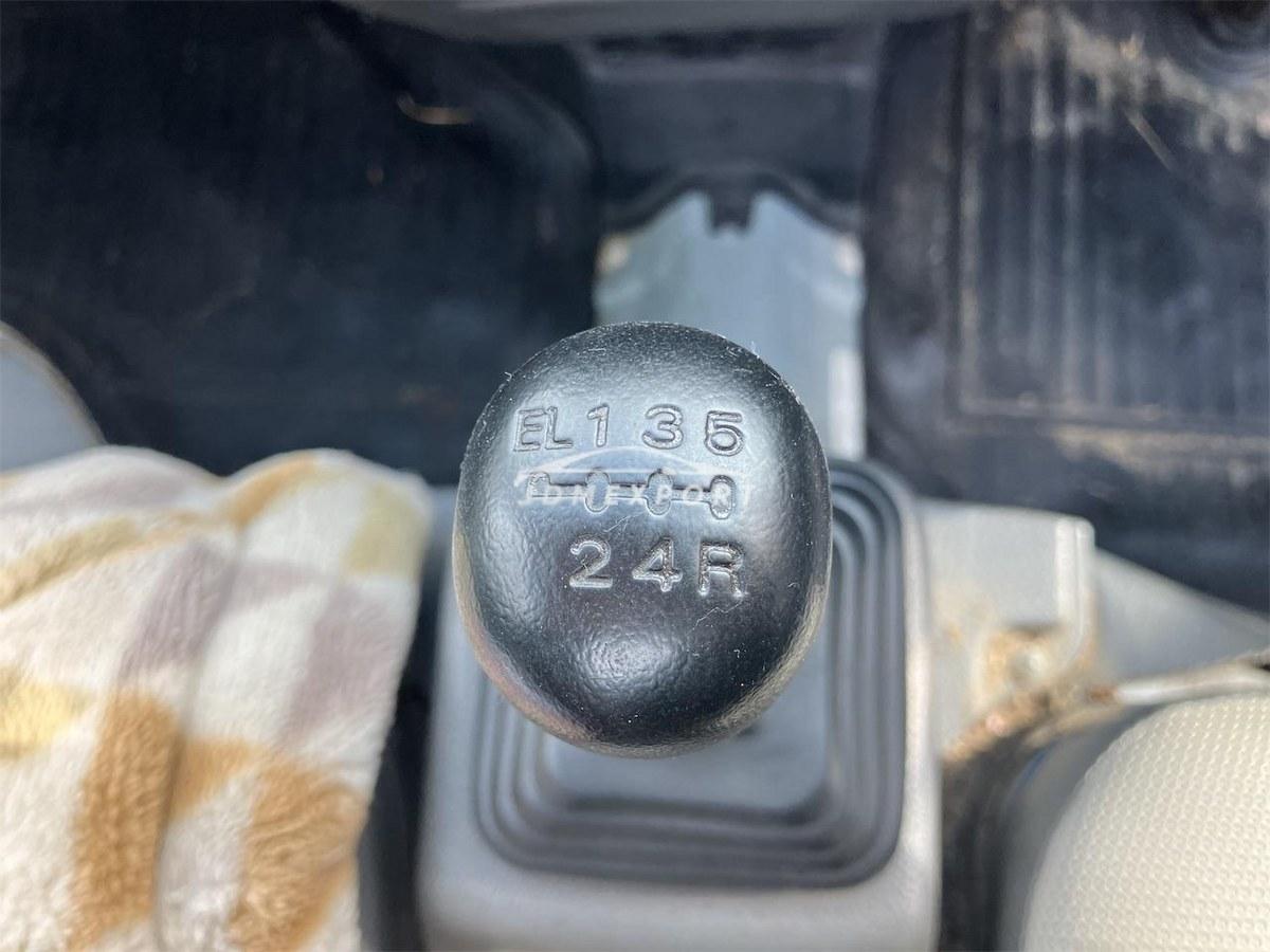 Mazda Scrum Truck 1997 thumbnail 4