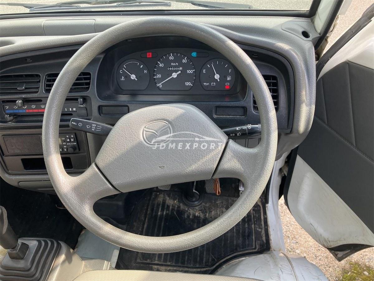 Mazda Scrum Truck 1997 thumbnail 2