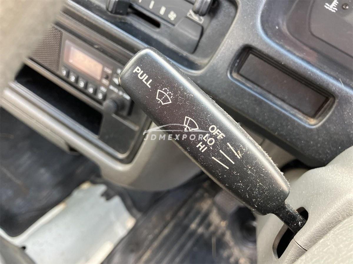 Mazda Scrum Truck 1997 thumbnail 9