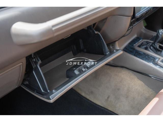 Toyota Land Cruiser 1995 thumbnail 35