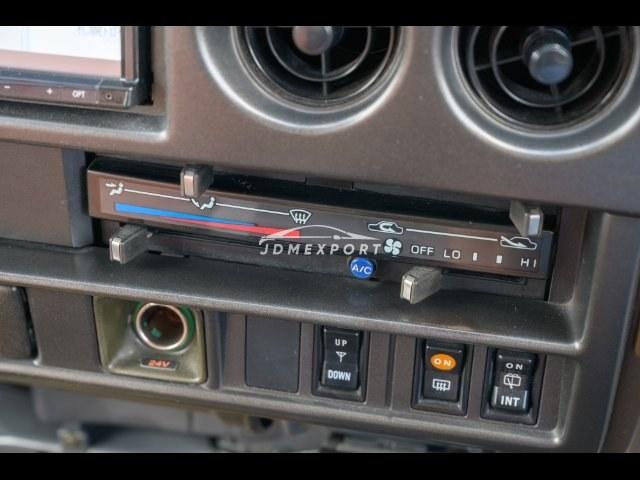 Toyota Land Cruiser 1987 thumbnail 4