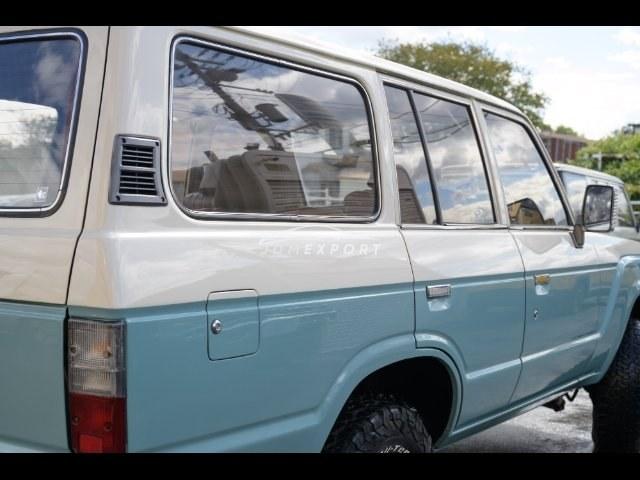 Toyota Land Cruiser 1987 thumbnail 17