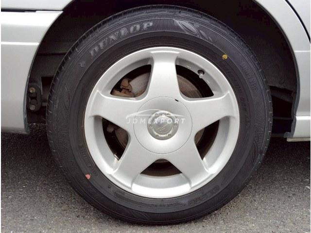 Nissan Bluebird 1999 thumbnail 11