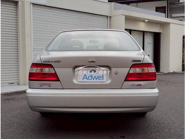 Nissan Bluebird 1999 thumbnail 4