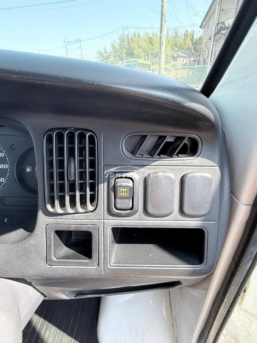 Daihatsu Hijet Deck-Van 2000 thumbnail 21