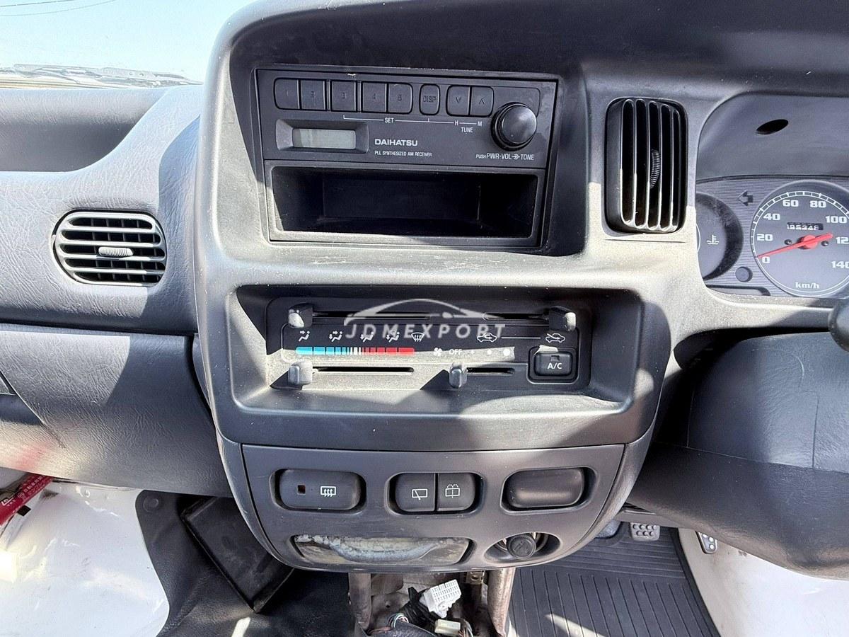 Daihatsu Hijet Deck-Van 2000 thumbnail 6