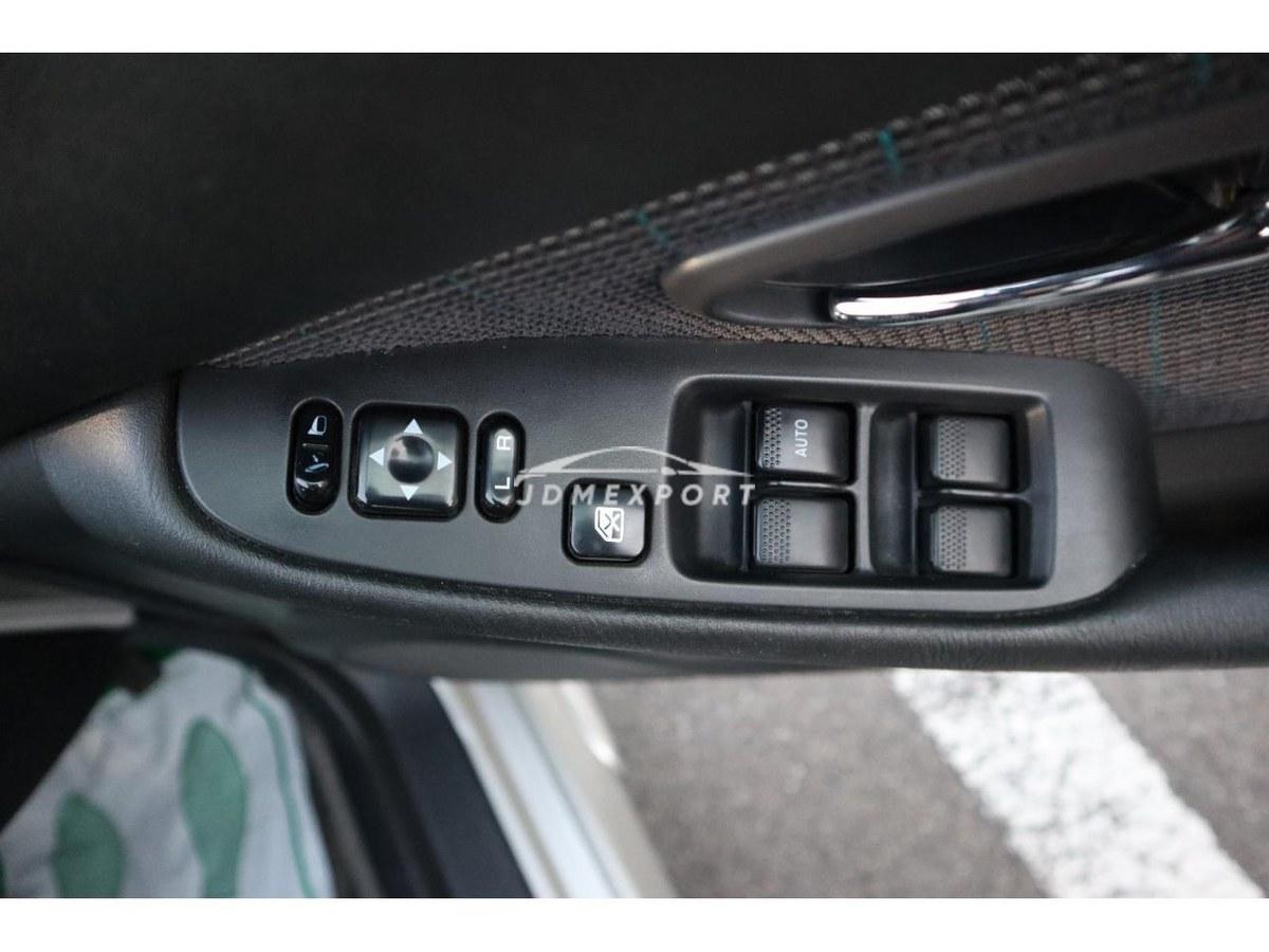Subaru Legacy Touring Wagon 2000 thumbnail 18