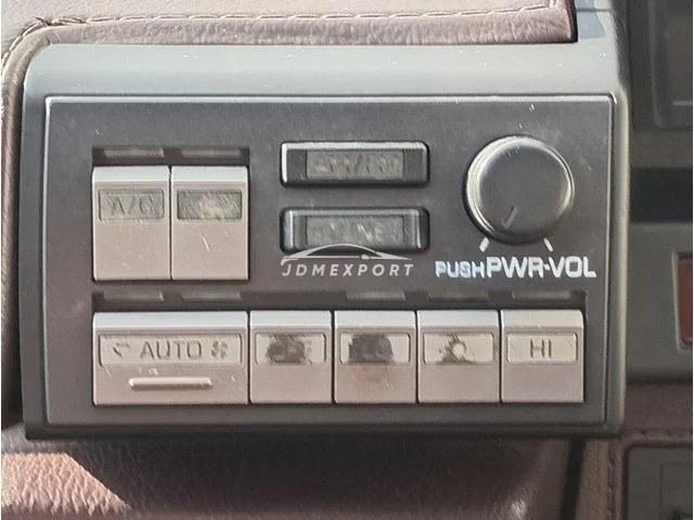 Toyota Mark II 1987 thumbnail 34