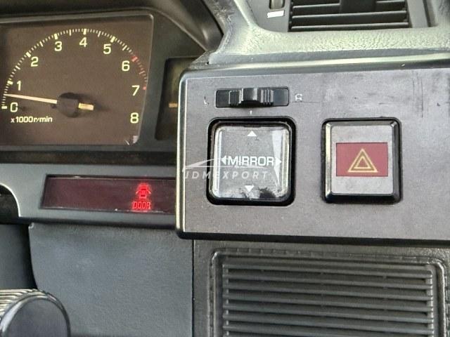 Toyota Mark II Wagon 1985 thumbnail 19