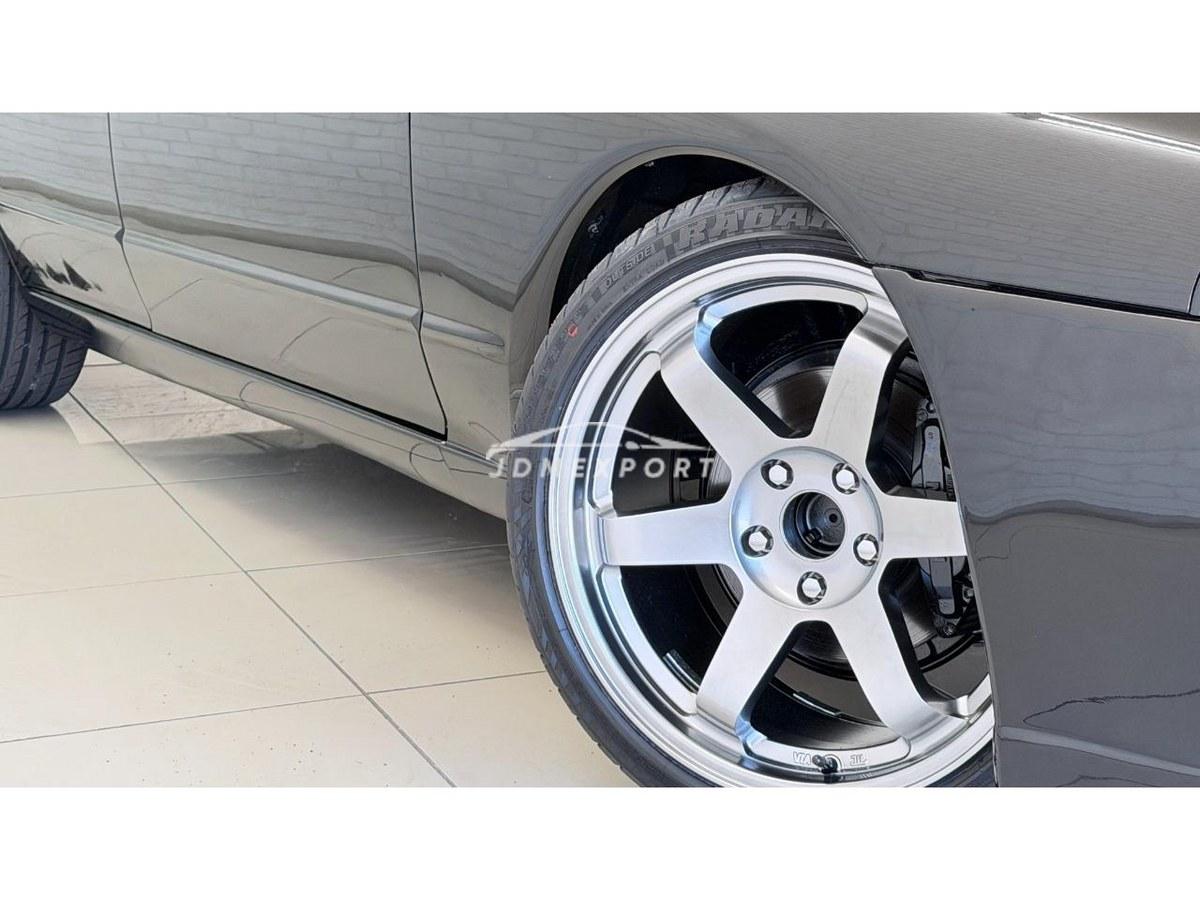 Nissan Skyline 1990 thumbnail 38