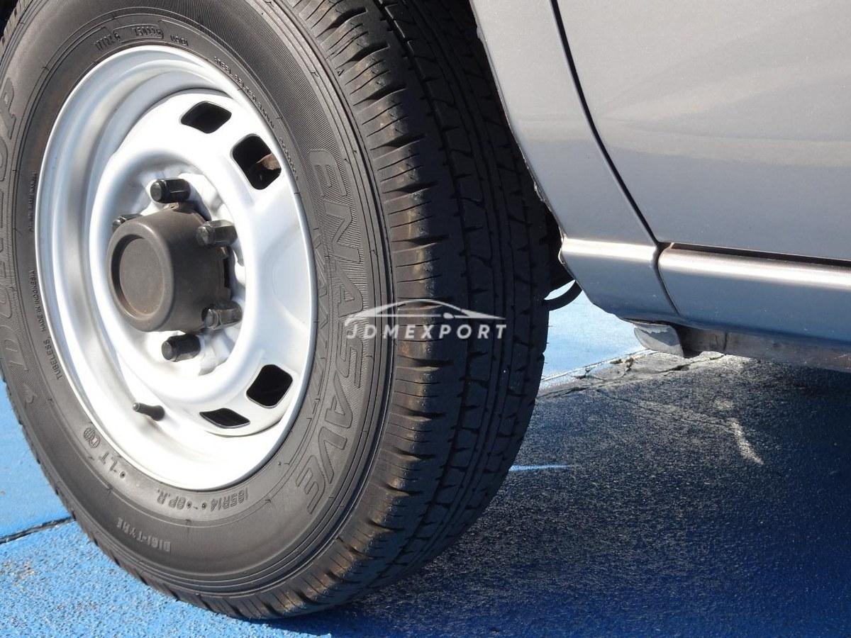 Nissan Datsun Truck 1996 thumbnail 17