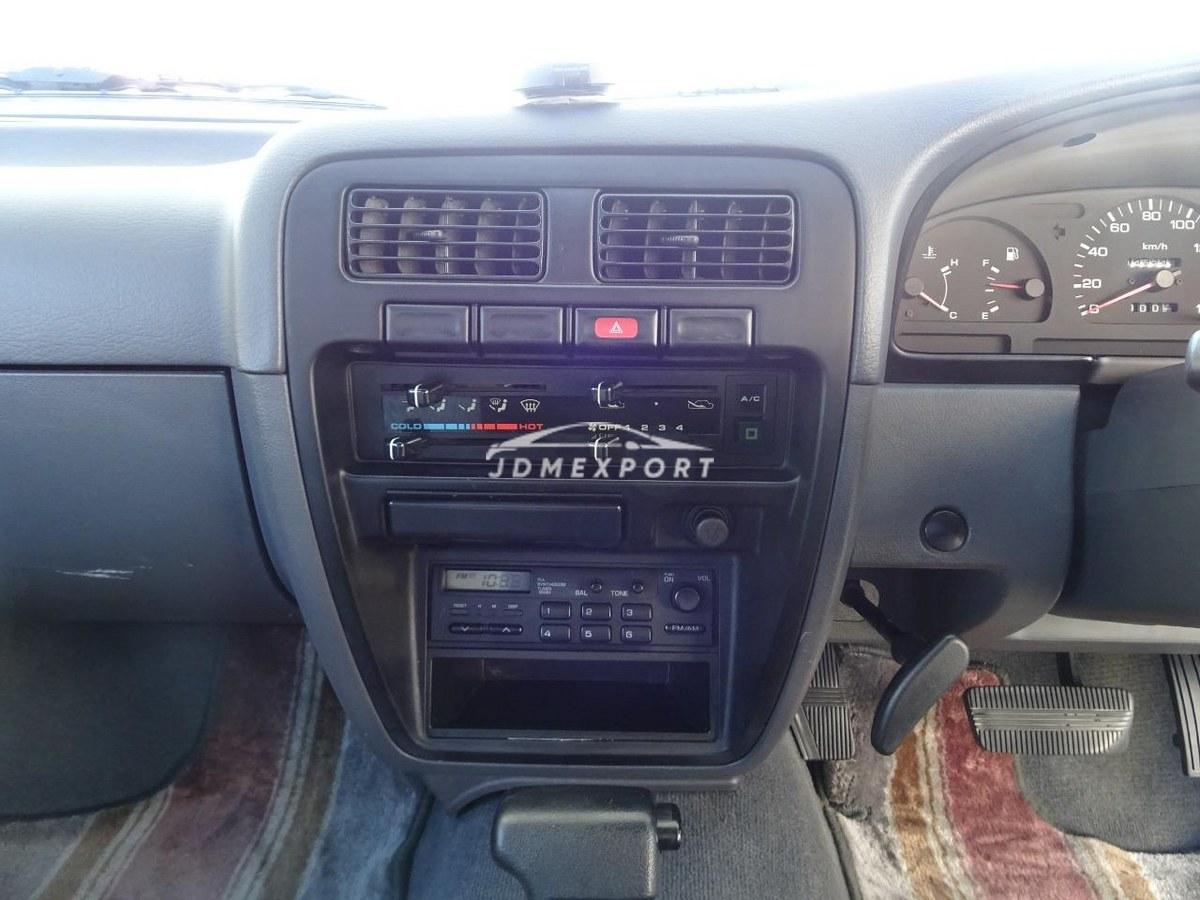 Nissan Datsun Truck 1996 thumbnail 33