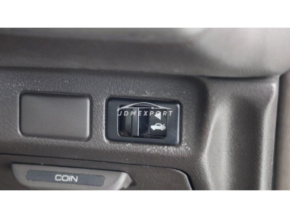 Nissan Cefiro 1991 thumbnail 66