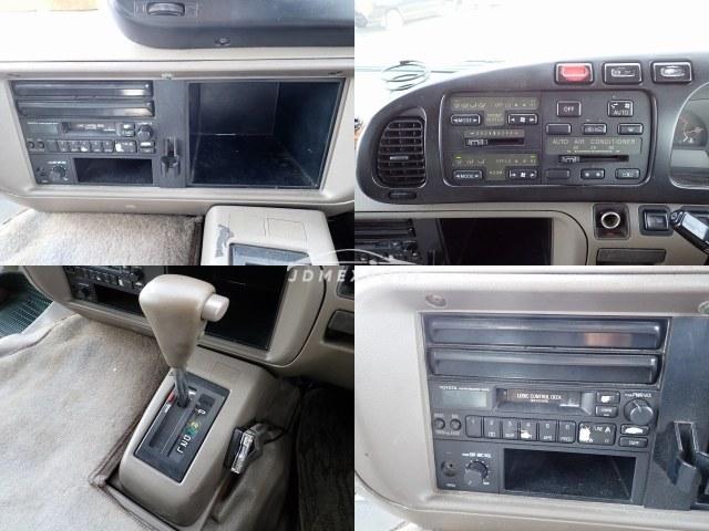 Toyota Coaster 1998 thumbnail 13