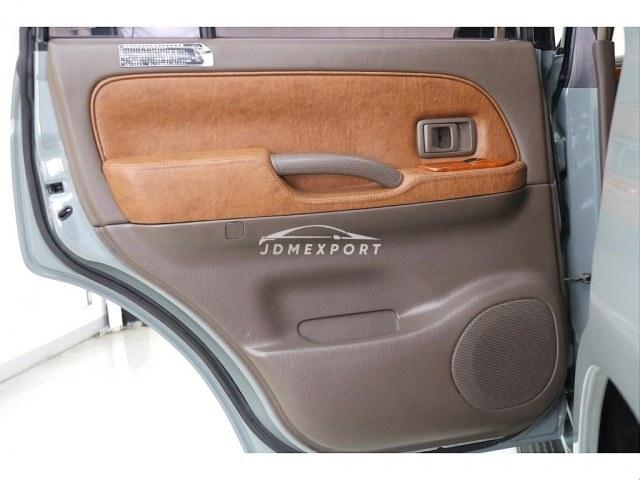 Toyota Land Cruiser Prado 2002 thumbnail 16