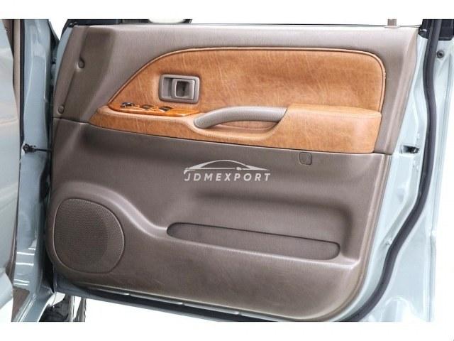 Toyota Land Cruiser Prado 2002 thumbnail 13