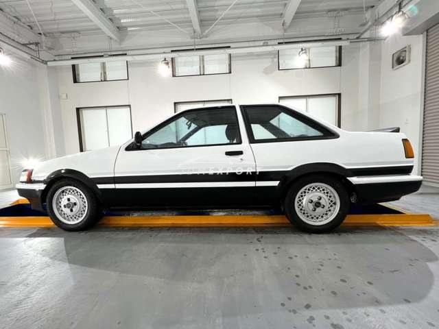 Toyota Corolla Levin 1983 thumbnail 5