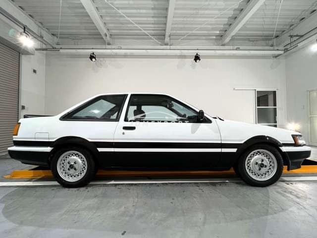 Toyota Corolla Levin 1983 thumbnail 9