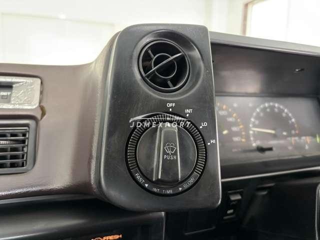 Toyota Corolla Levin 1983 thumbnail 26
