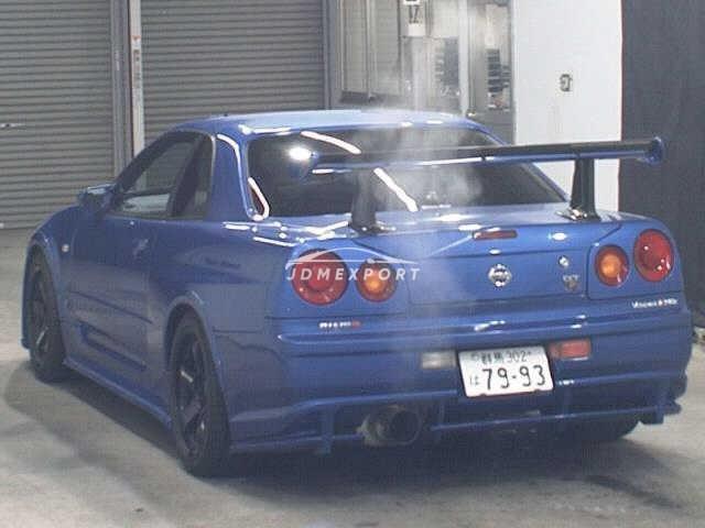 Nissan Skyline GT-R 2002 thumbnail 2