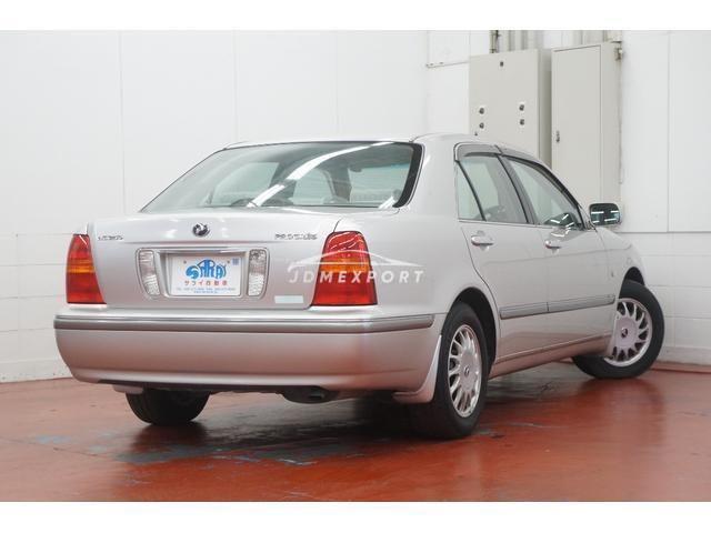 Toyota Progres 1999 thumbnail 5