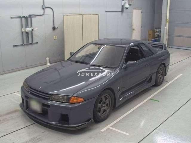 Nissan Skyline GT-R 1992