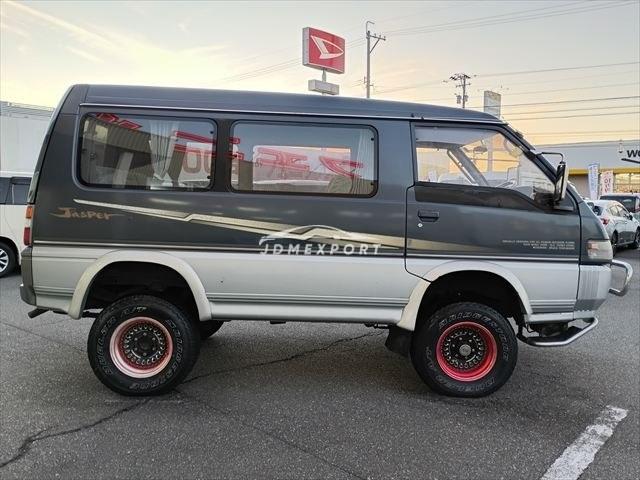 Mitsubishi Delica Starwagon 1993 thumbnail 4