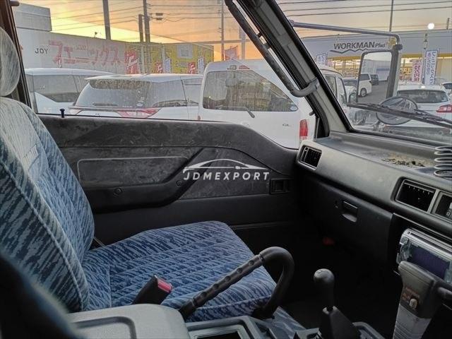Mitsubishi Delica Starwagon 1993 thumbnail 25